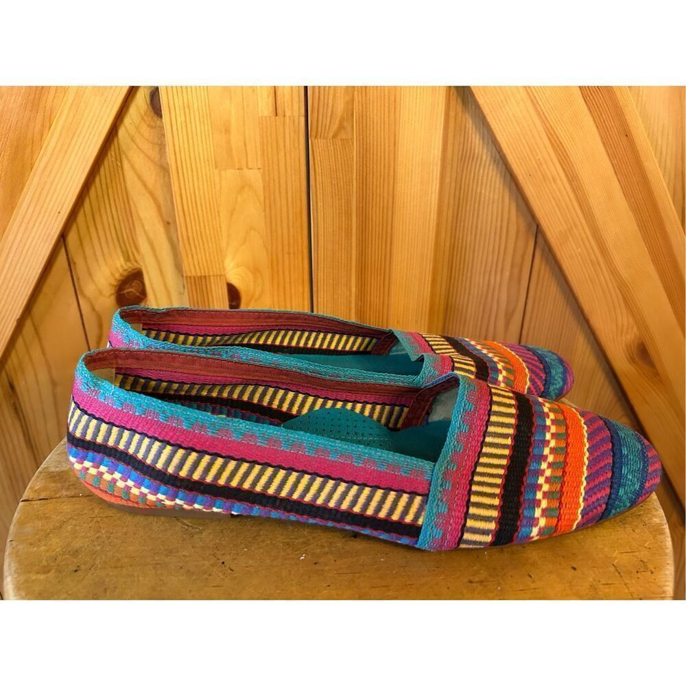 Beacon Phoenix Slip On Striped Ballet Multi Stripe Size 11AA